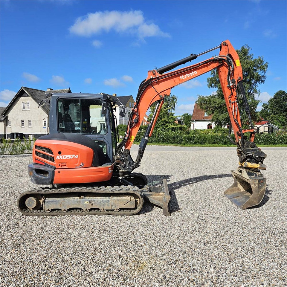 Kubota KX057-4 - Mini pelle: photos 4 Kubota KX057-4 - Mini pelle: photos 4
