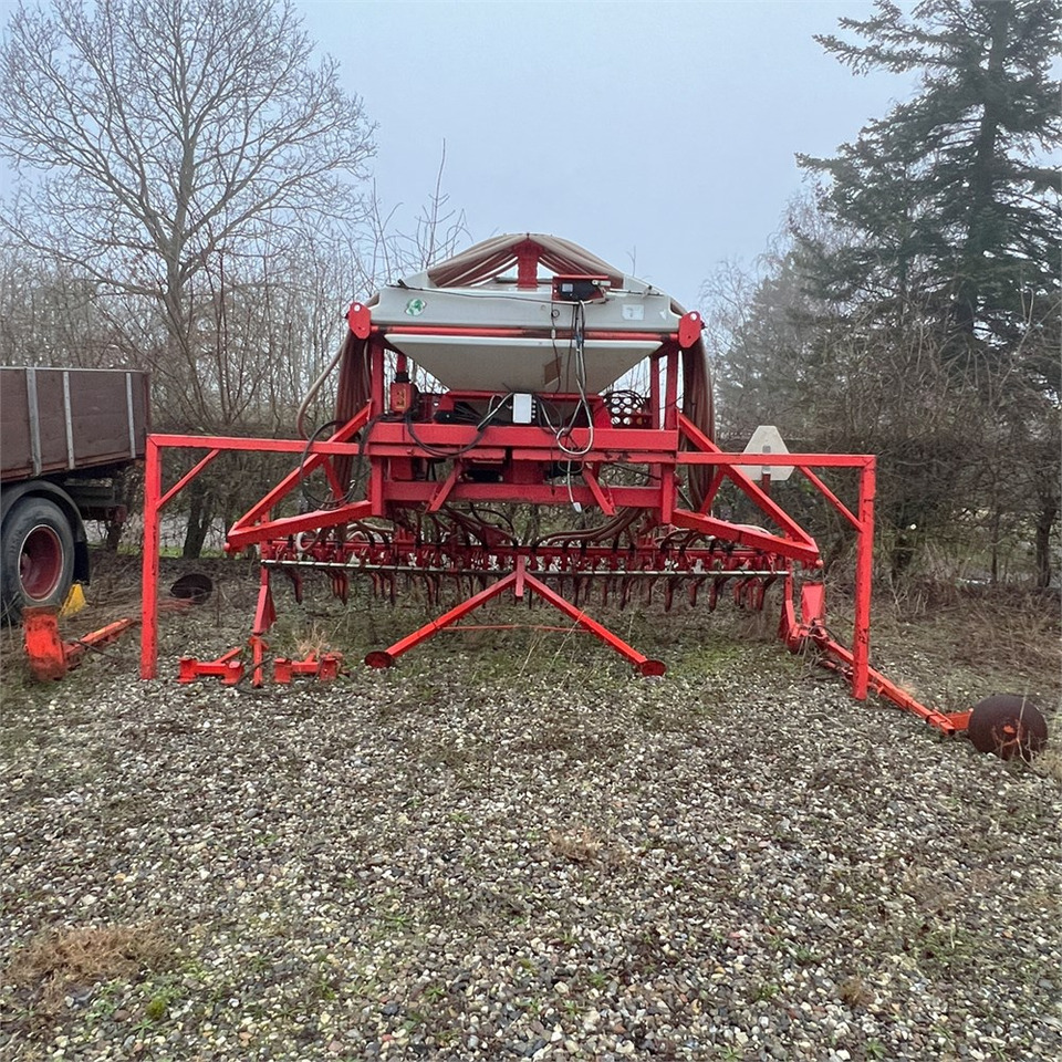 Kuhn Venta Ti - Semoir/ Planteuse: photos 3 Kuhn Venta Ti - Semoir/ Planteuse: photos 3