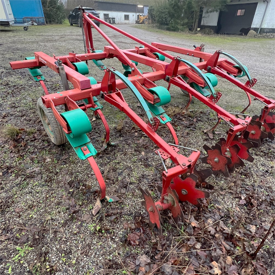 Kverneland KTS 01551B00 - Outils du sol: photos 1 Kverneland KTS 01551B00 - Outils du sol: photos 1