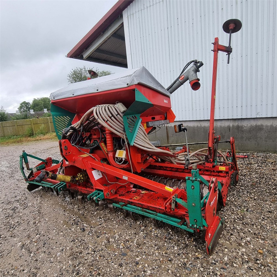 Semoir/ Planteuse Kverneland NG 400 S4: photos 1