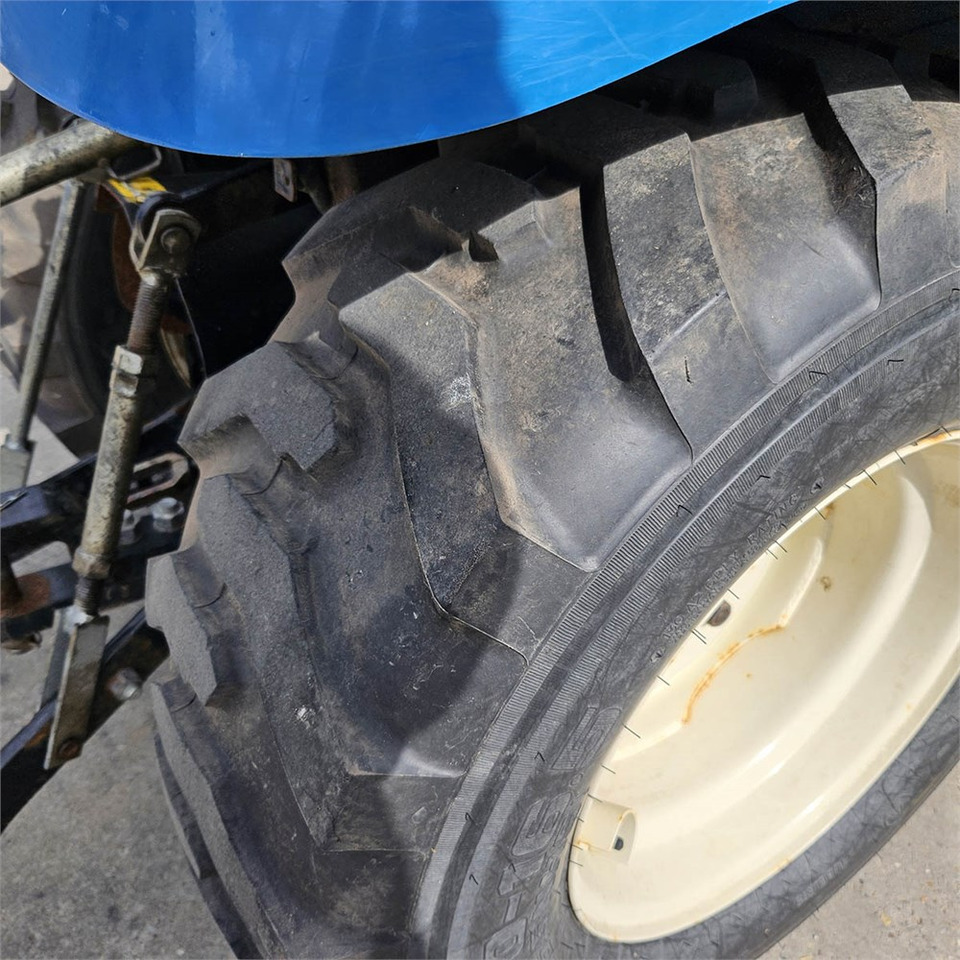 Tracteur communal LS Mtron Ls J27HST: photos 42