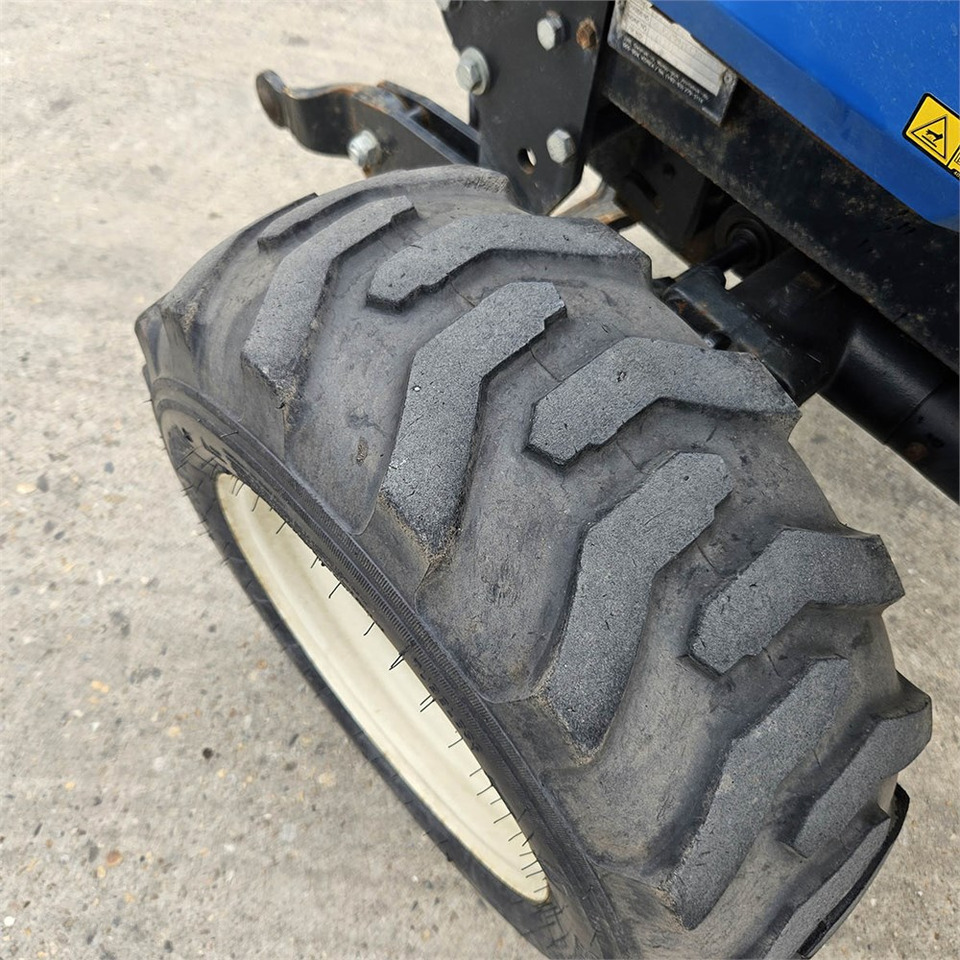 Tracteur communal LS Mtron Ls J27HST: photos 46