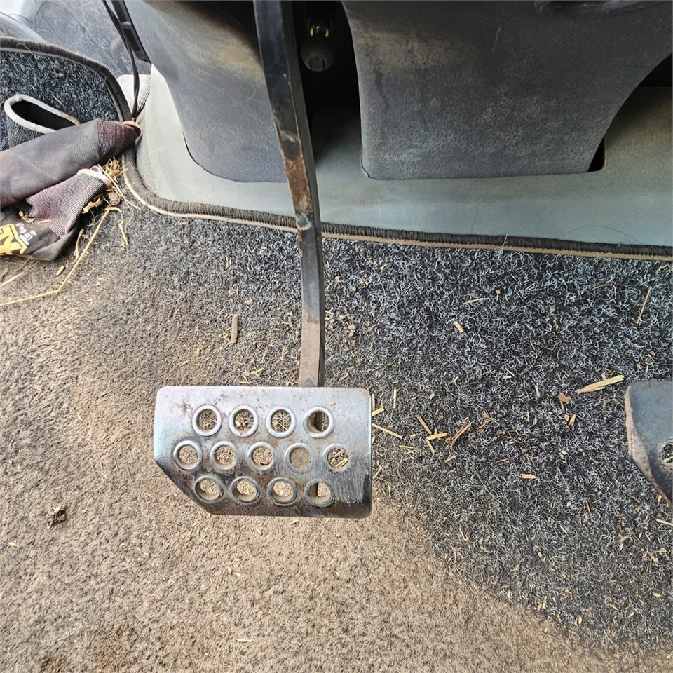 Lamborghini R&.165.7 - crédit-bail Lamborghini R&.165.7: photos 27 Lamborghini R&.165.7 - crédit-bail Lamborghini R&.165.7: photos 27