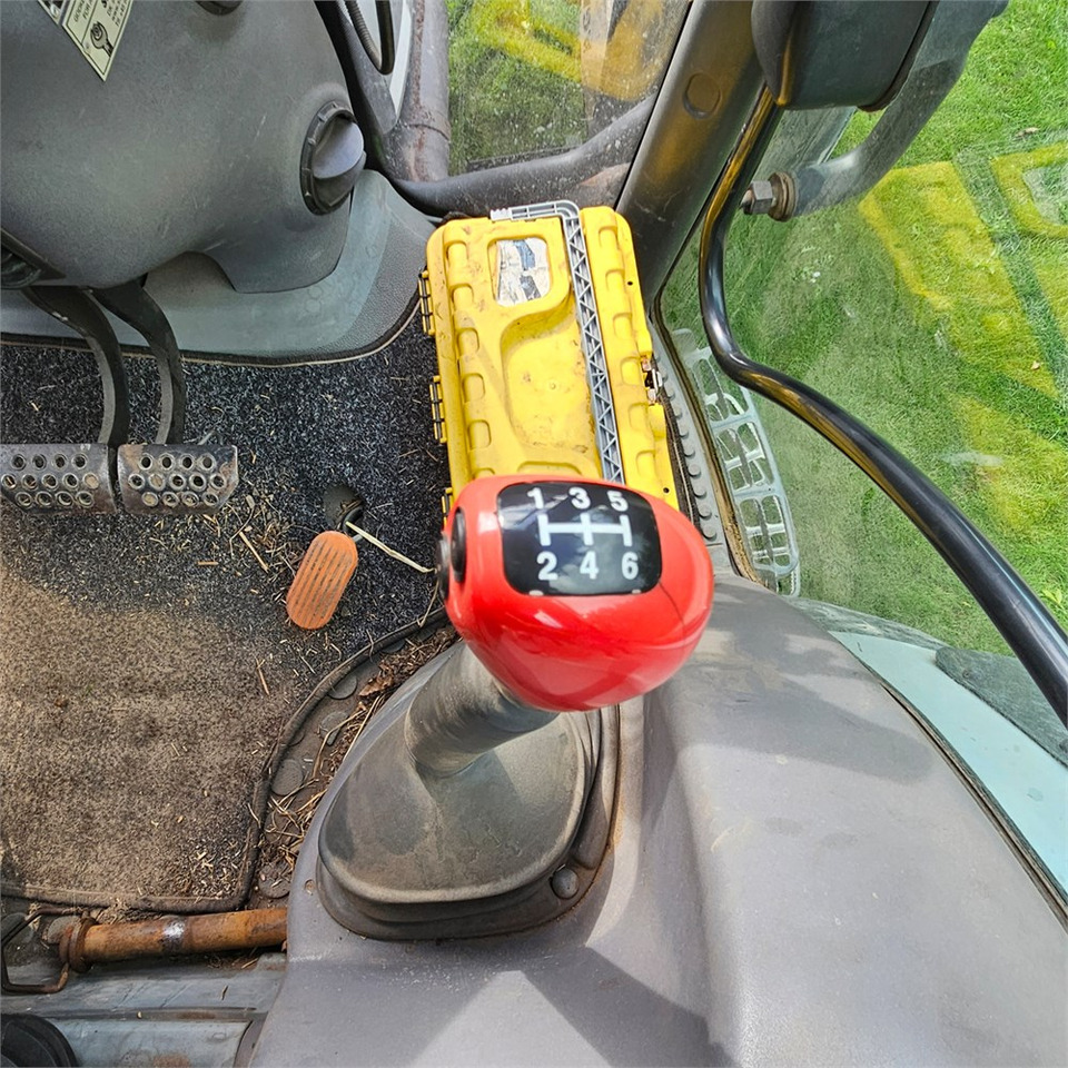 Lamborghini R&.165.7 - crédit-bail Lamborghini R&.165.7: photos 12 Lamborghini R&.165.7 - crédit-bail Lamborghini R&.165.7: photos 12