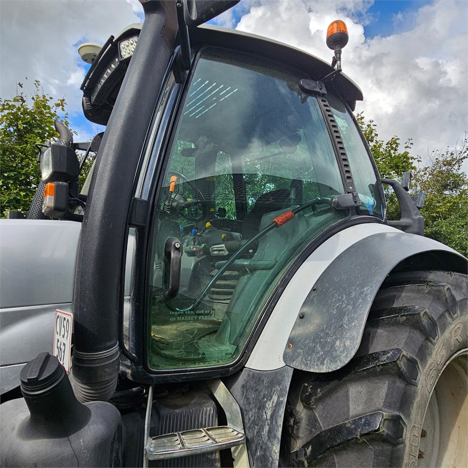 Lamborghini R&.165.7 - crédit-bail Lamborghini R&.165.7: photos 10 Lamborghini R&.165.7 - crédit-bail Lamborghini R&.165.7: photos 10