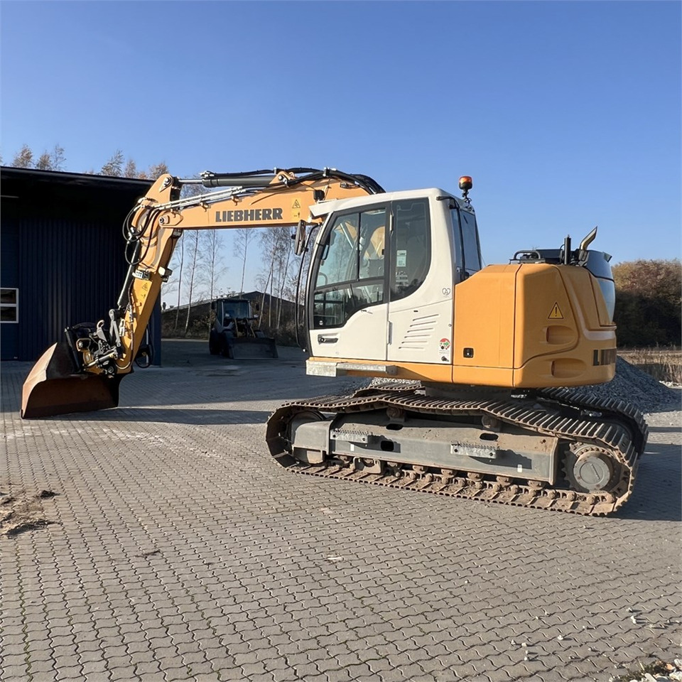 Liebherr R914 Compact S - Pelle sur chenille: photos 2 Liebherr R914 Compact S - Pelle sur chenille: photos 2