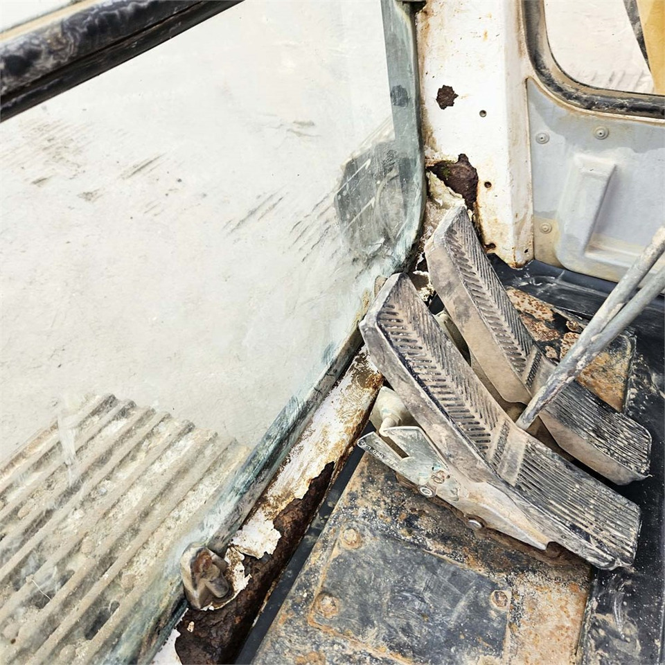 Pelle sur chenille Liebherr R944B HD-SL Litronic: photos 14 Pelle sur chenille Liebherr R944B HD-SL Litronic: photos 14