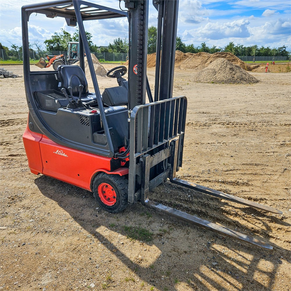 Chariot élévateur Linde E16: photos 7 Chariot élévateur Linde E16: photos 7