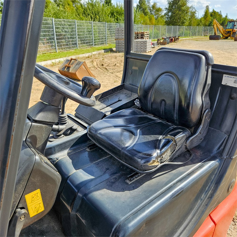 Chariot élévateur Linde E16: photos 10 Chariot élévateur Linde E16: photos 10