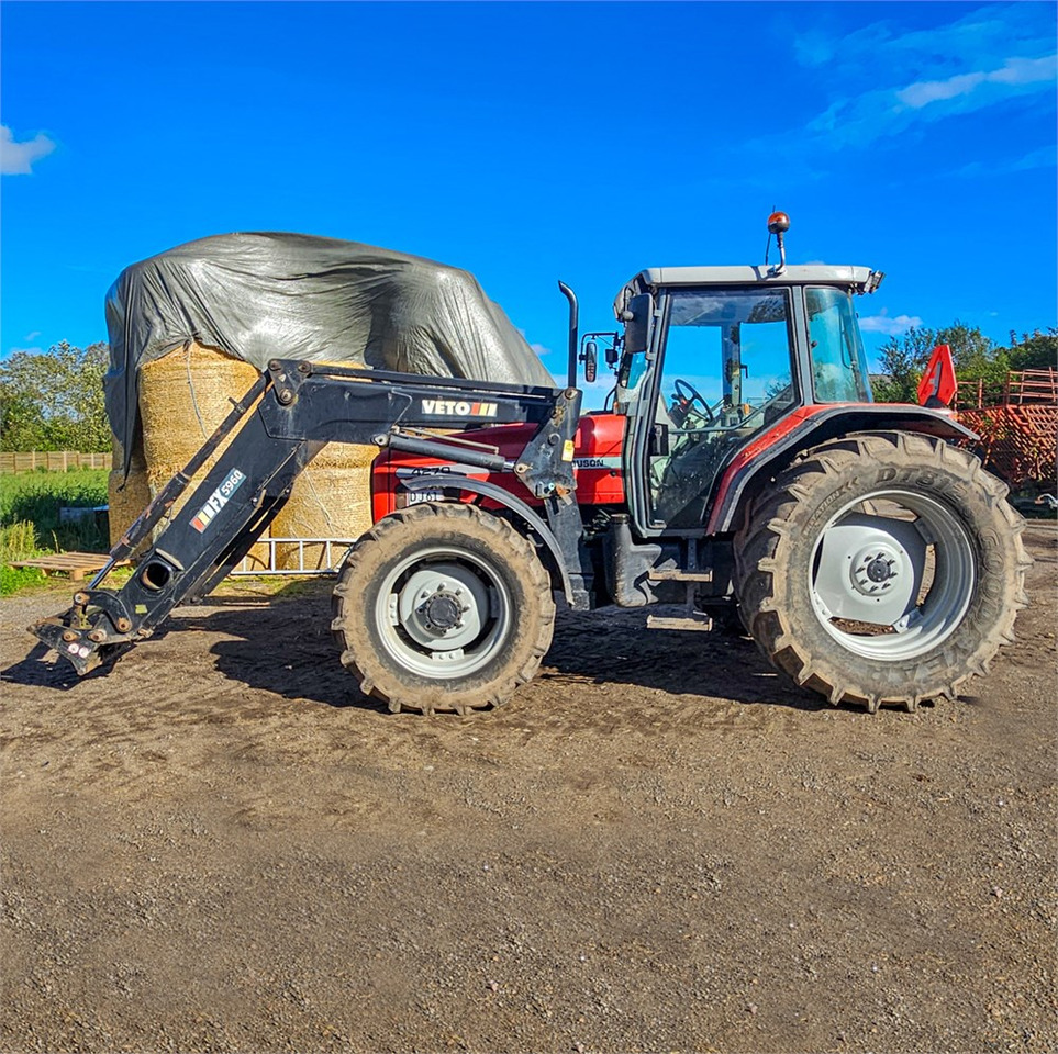 Massey Ferguson 4270 - Tracteur agricole: photos 2 Massey Ferguson 4270 - Tracteur agricole: photos 2