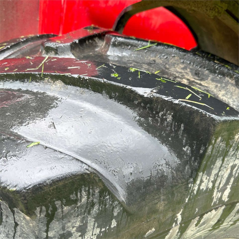 Tracteur agricole Massey Ferguson MF8460 Dyna-VT: photos 38