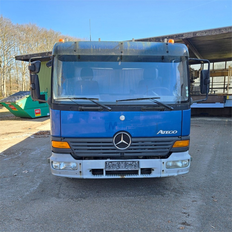 Camion plateau Mercedes ATEGO 817: photos 8