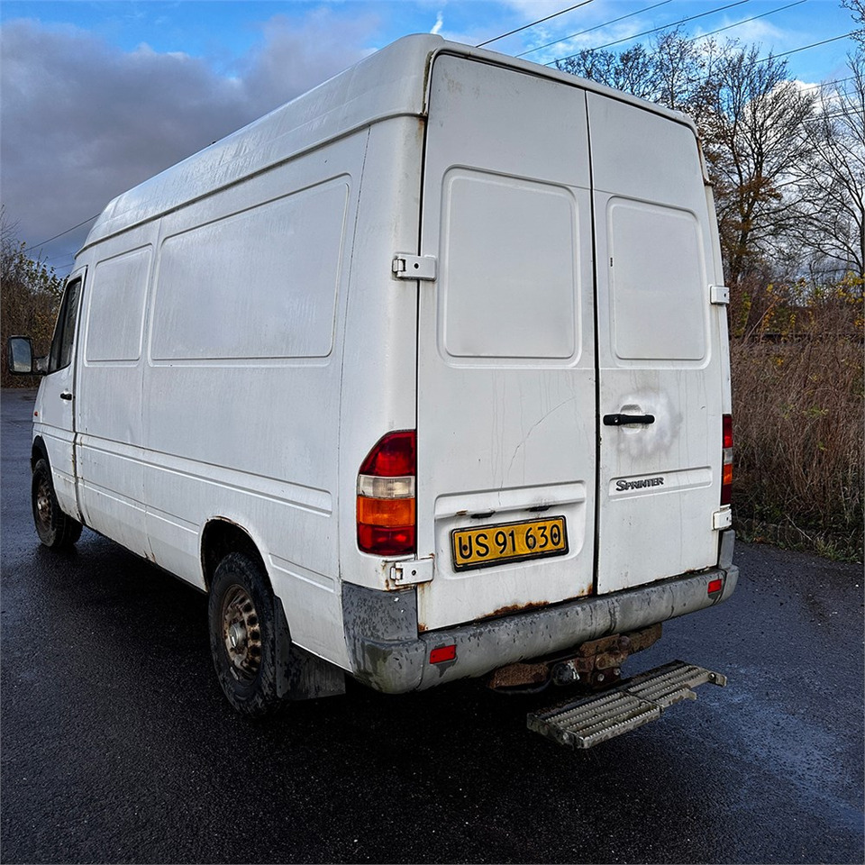 Mercedes SPRINTER 316 CDI-35 - Fourgon utilitaire: photos 5 Mercedes SPRINTER 316 CDI-35 - Fourgon utilitaire: photos 5