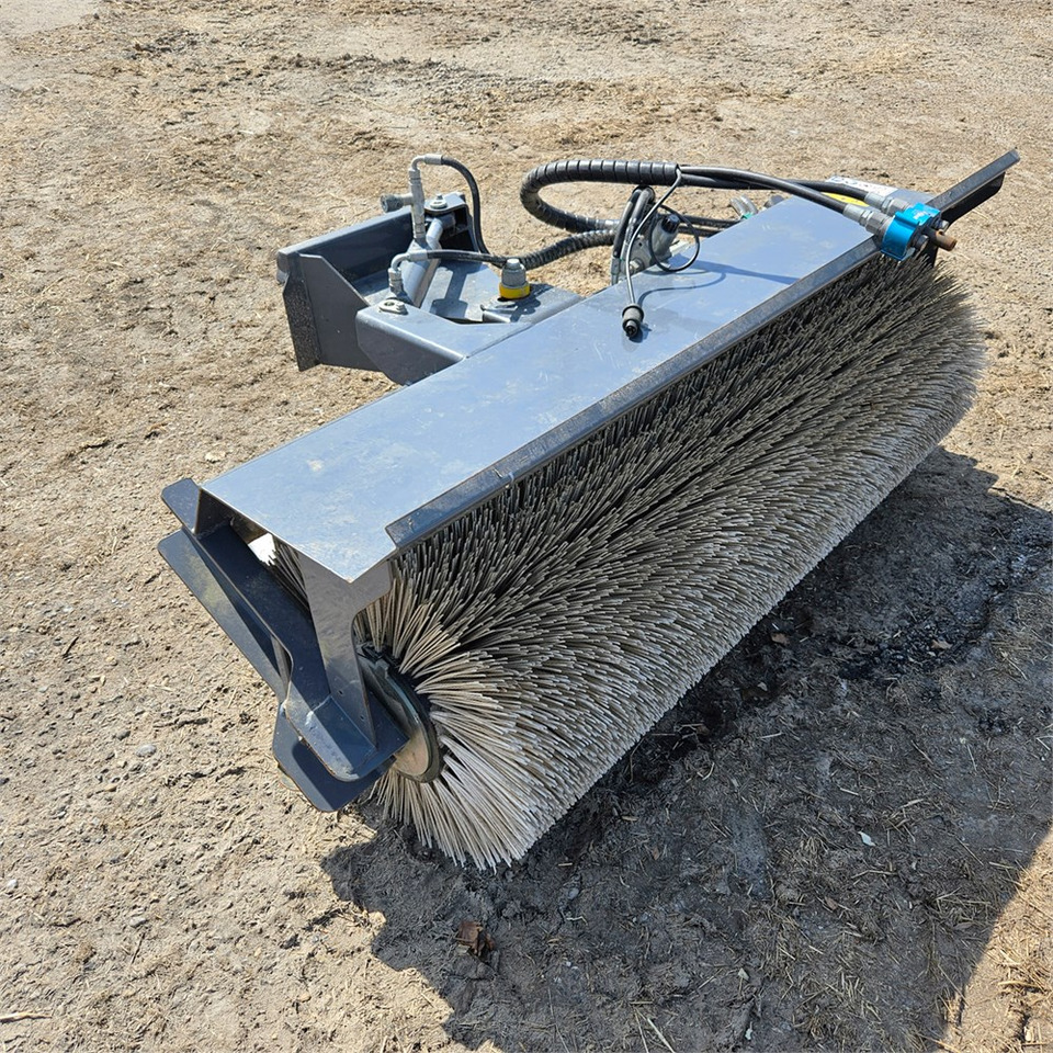 Multione Duo 12,5 - Brosse: photos 4 Multione Duo 12,5 - Brosse: photos 4