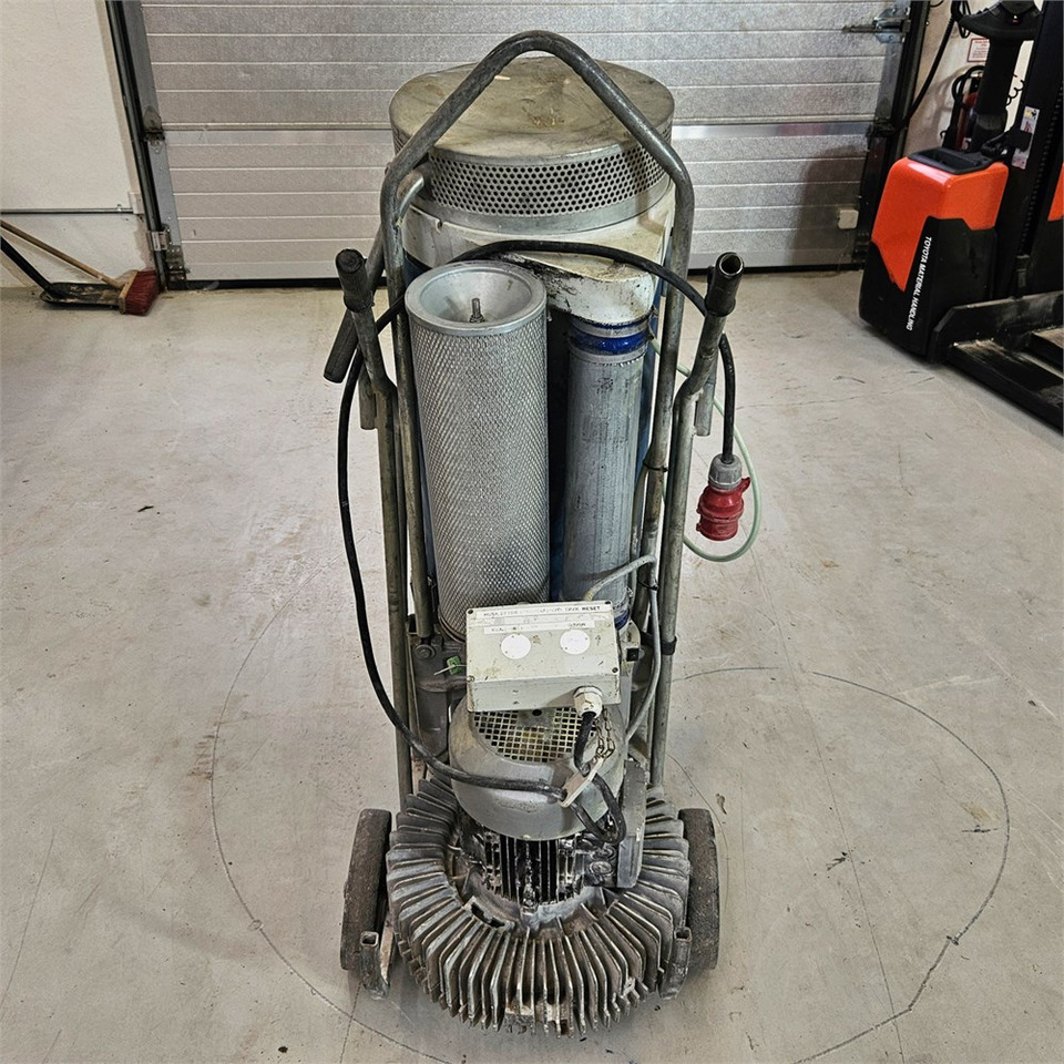 Nederman 7,5 kW - Équipement CVC: photos 5 Nederman 7,5 kW - Équipement CVC: photos 5