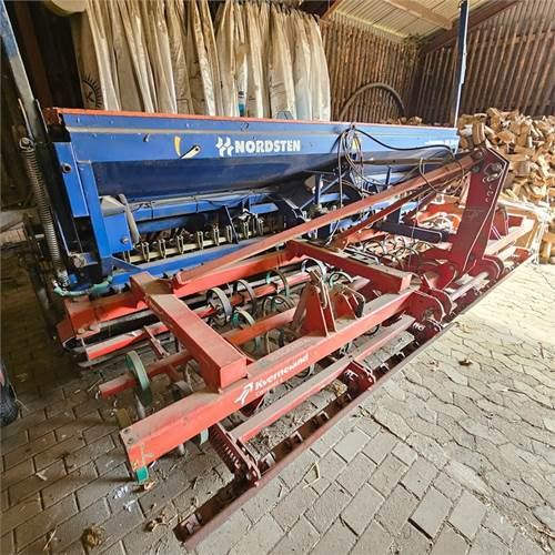 Nordsten NS 3040 - Semoir/ Planteuse: photos 5 Nordsten NS 3040 - Semoir/ Planteuse: photos 5