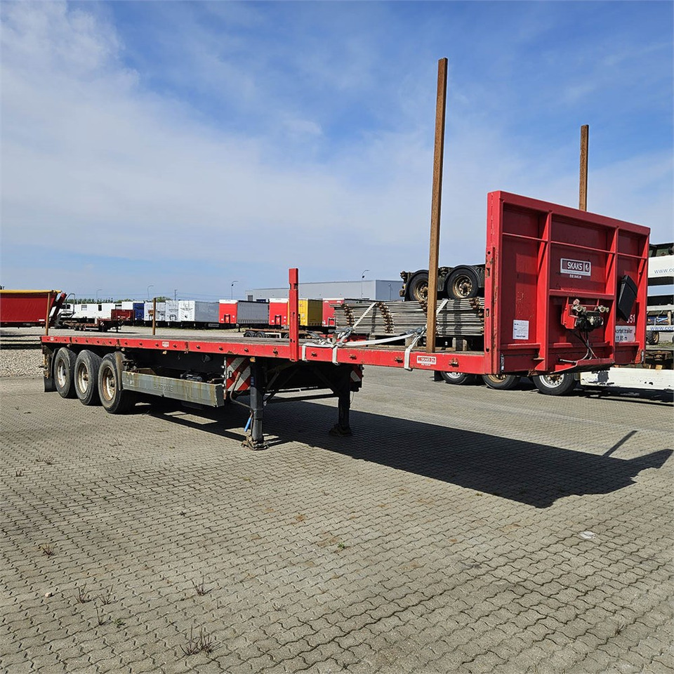 Pacton Flatbed - Semi-remorque plateau: photos 2 Pacton Flatbed - Semi-remorque plateau: photos 2