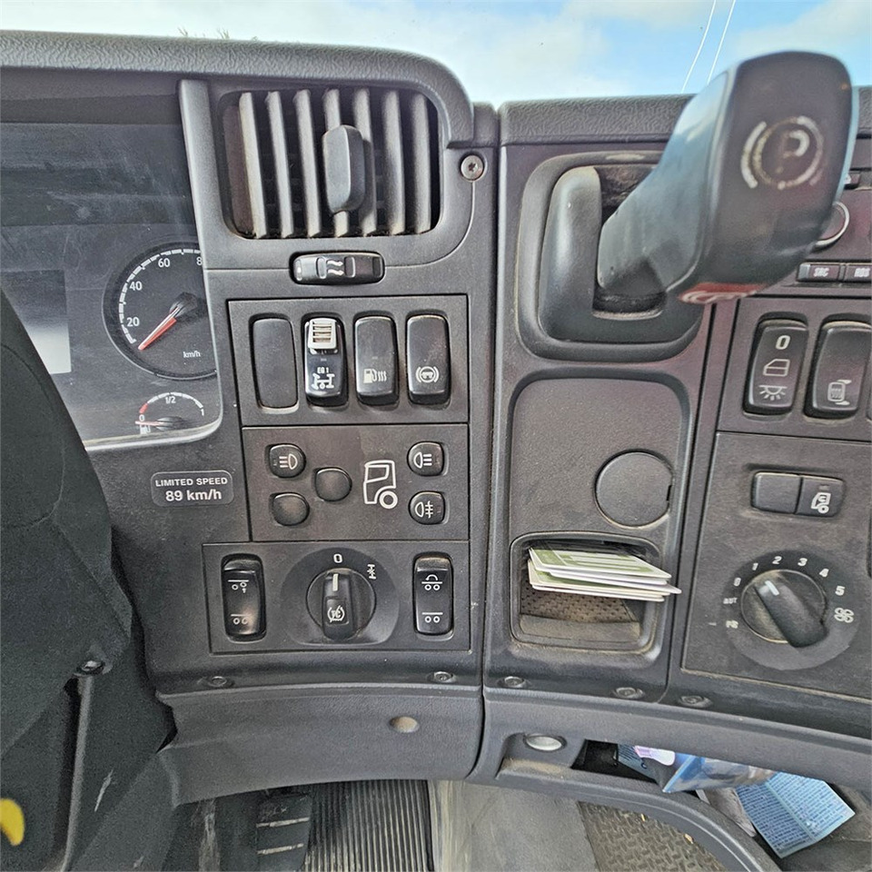 Camion - système de câble Scania G480: photos 15