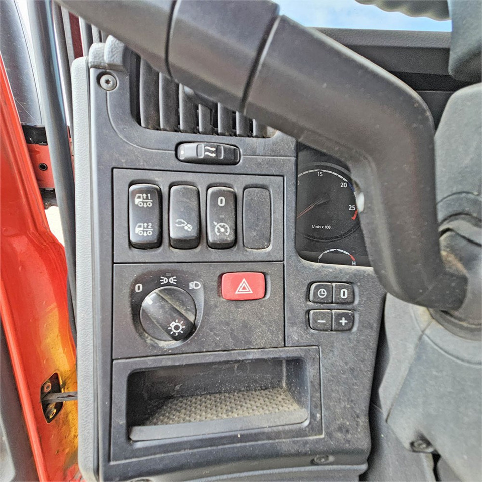 Camion - système de câble Scania G480: photos 18