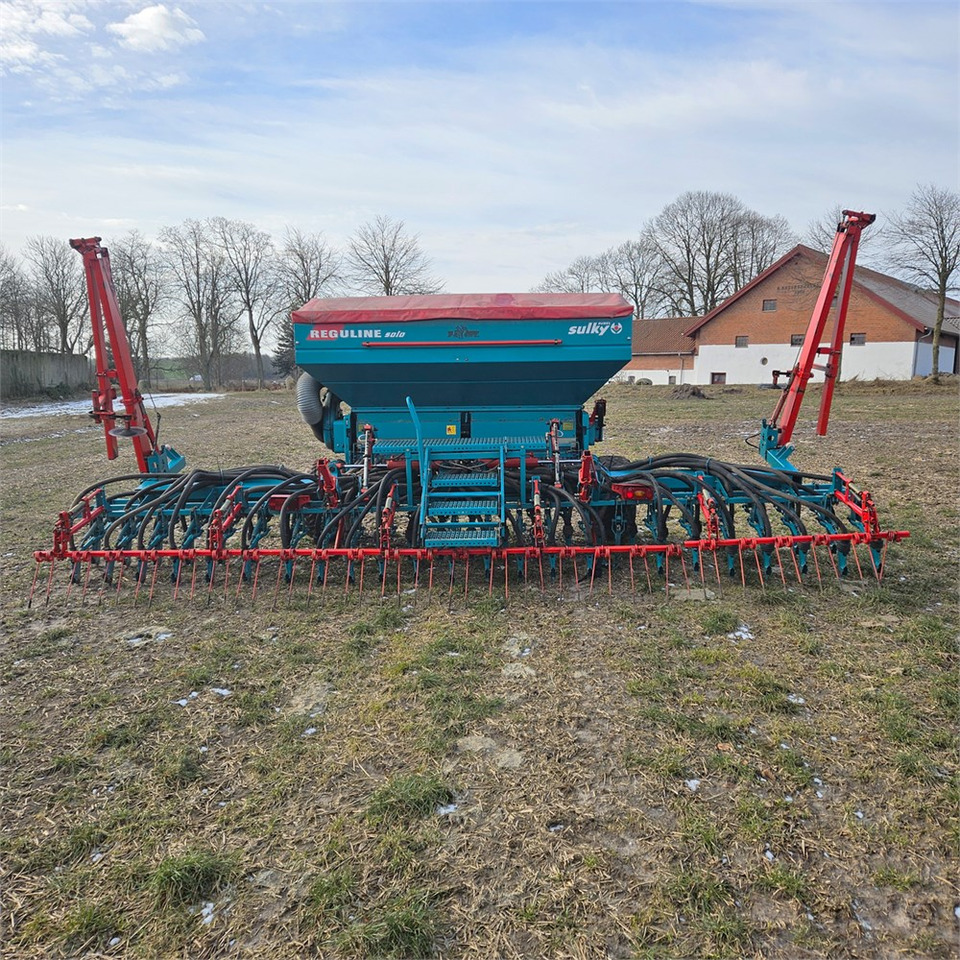 Sulky Burel SPI-Solo Reguline 6 meter - Semoir/ Planteuse: photos 2 Sulky Burel SPI-Solo Reguline 6 meter - Semoir/ Planteuse: photos 2