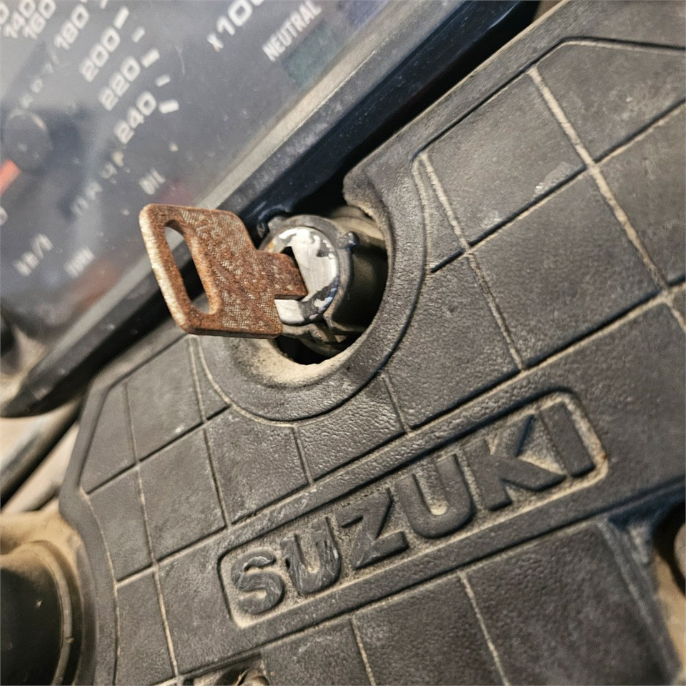 Motocyclette Suzuki GR72A: photos 12