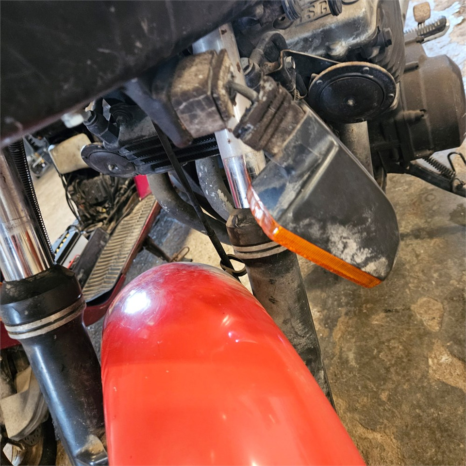 Motocyclette Suzuki GR72A: photos 19