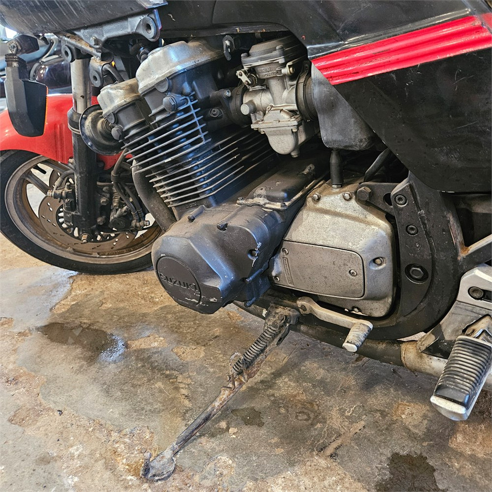 Motocyclette Suzuki GR72A: photos 24