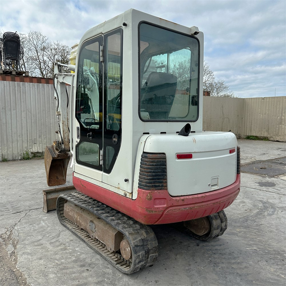Takeuchi TB125 - Mini pelle: photos 5 Takeuchi TB125 - Mini pelle: photos 5