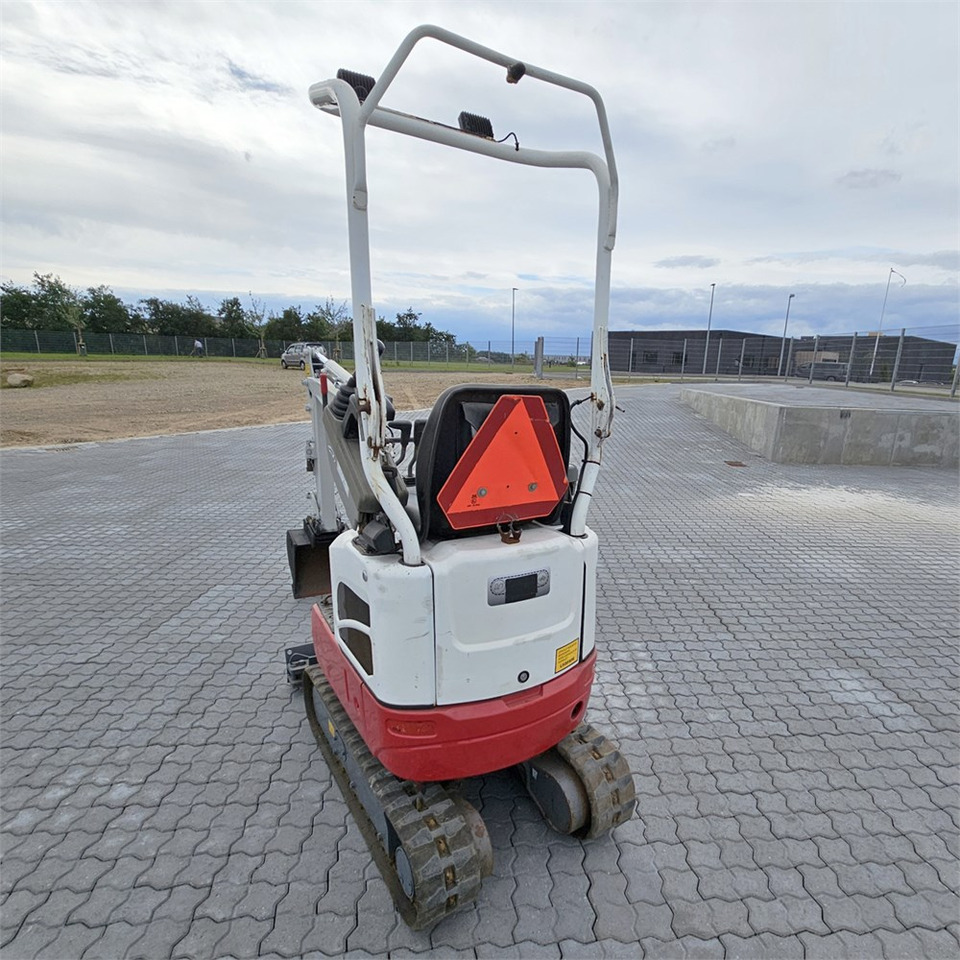 Takeuchi TB210 R - Mini pelle: photos 5 Takeuchi TB210 R - Mini pelle: photos 5