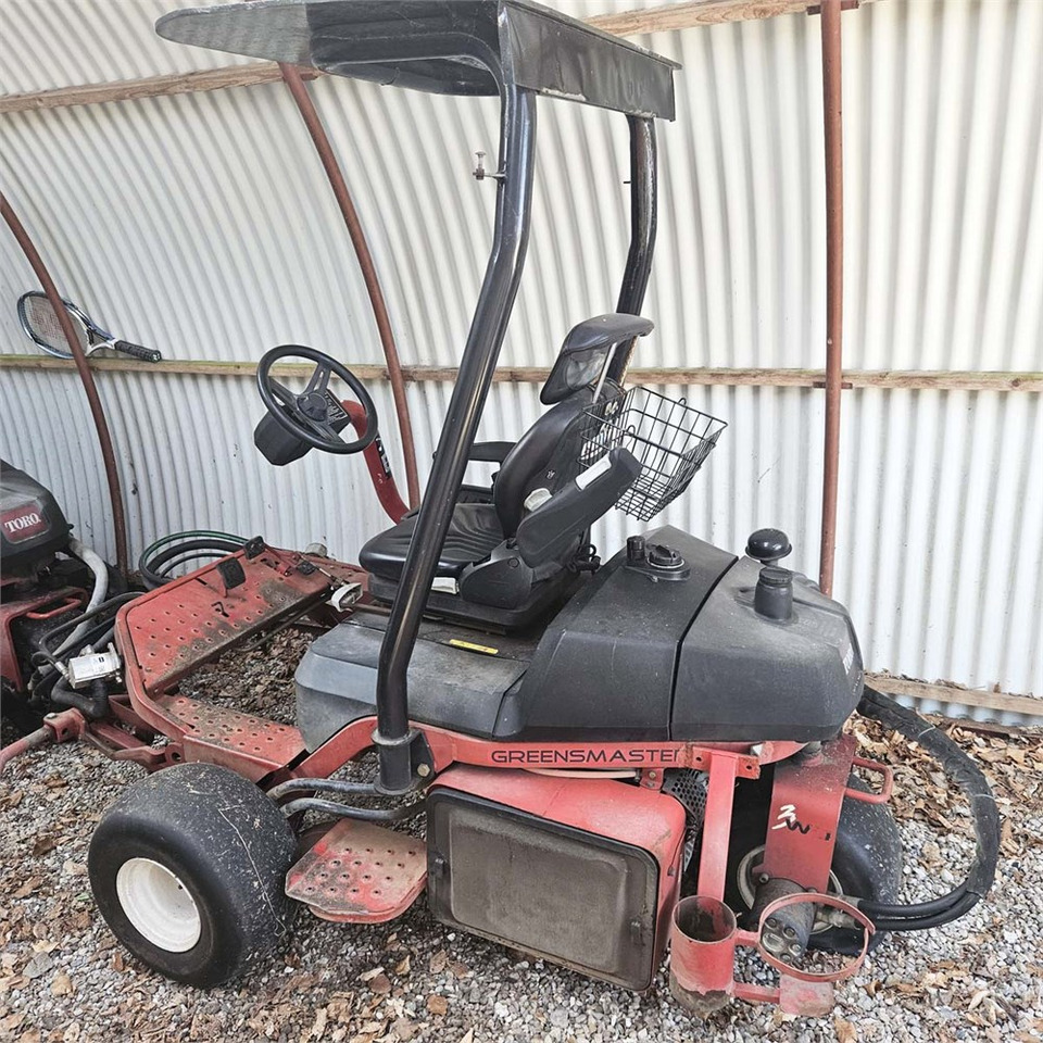 Toro Greensmaster 3250-D - Motofaucheuse: photos 1 Toro Greensmaster 3250-D - Motofaucheuse: photos 1