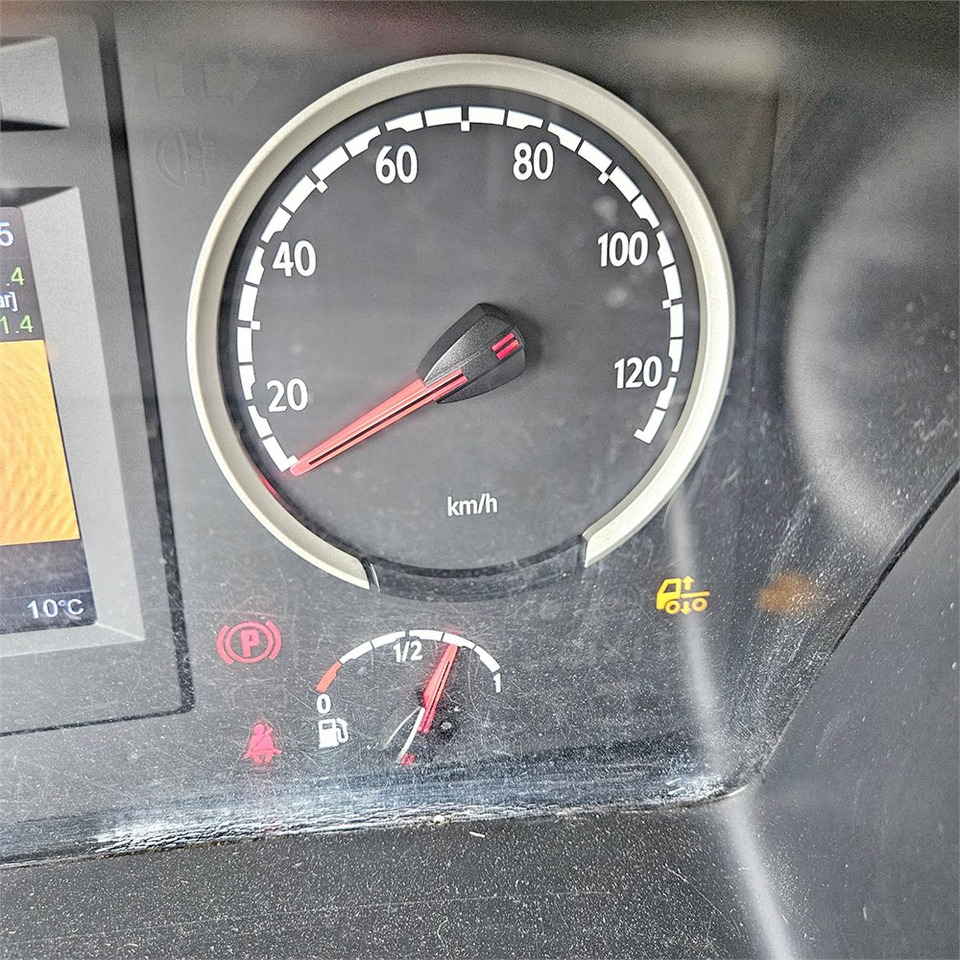 Tracteur routier Scania R560: photos 17 Tracteur routier Scania R560: photos 17