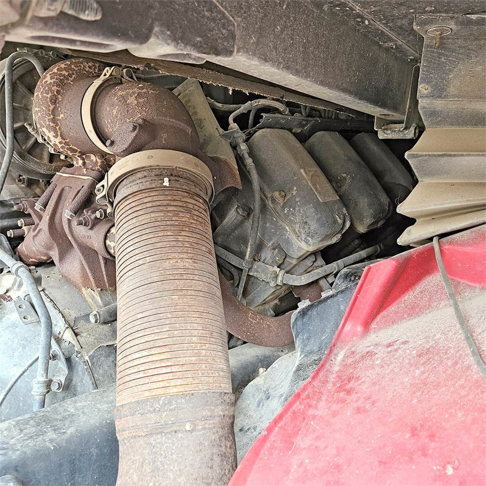 Tracteur routier Scania R560: photos 36 Tracteur routier Scania R560: photos 36