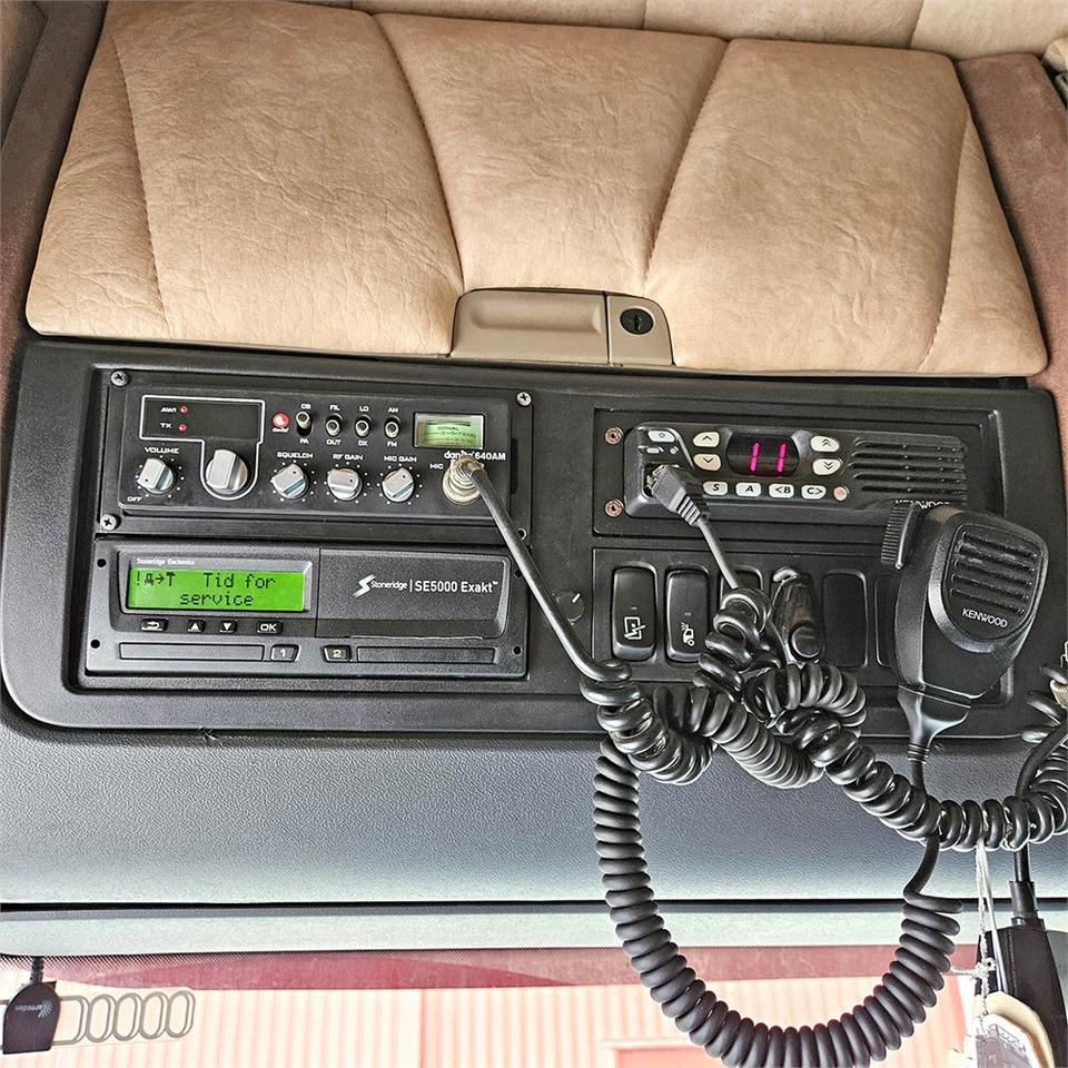 Tracteur routier Scania R560: photos 28 Tracteur routier Scania R560: photos 28