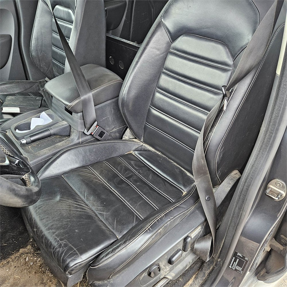 Pick-up VW Amarok Aventura: photos 13