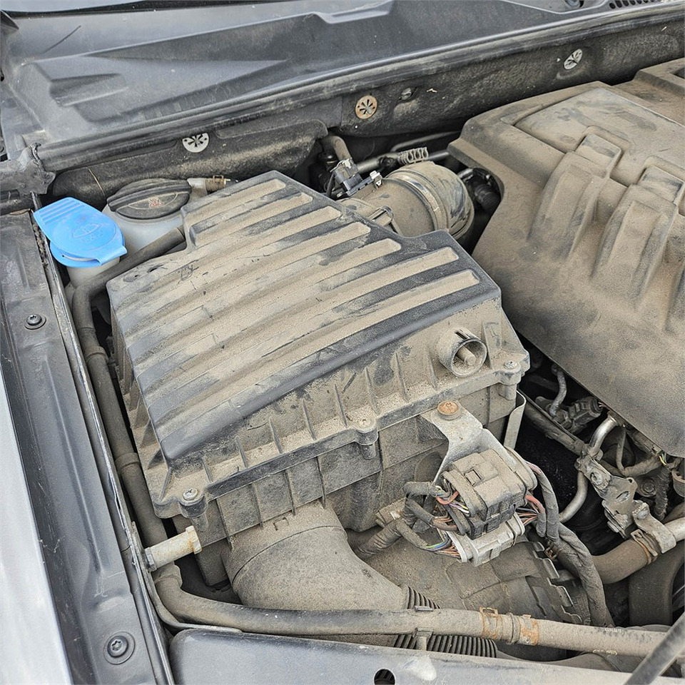 Pick-up VW Amarok Aventura: photos 37