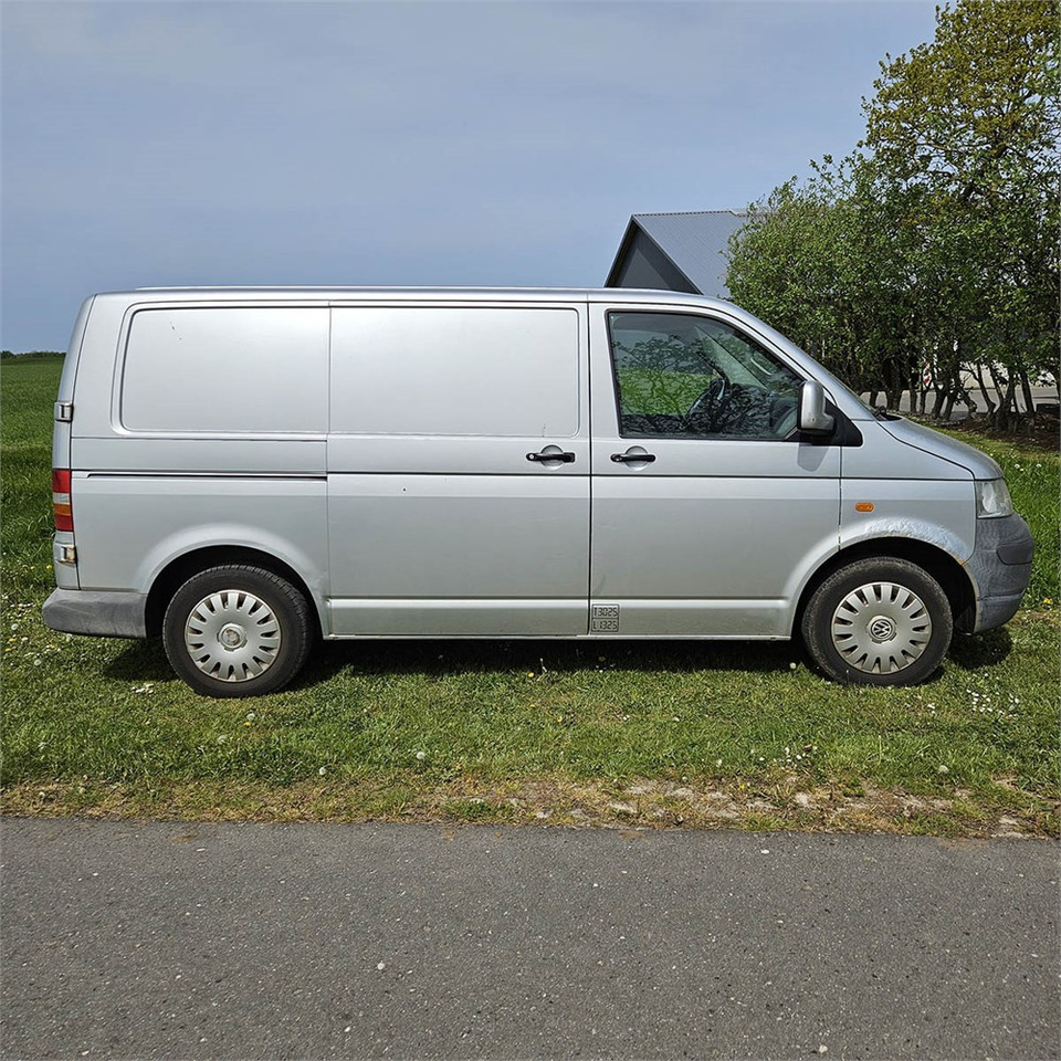 VW Transporter - Fourgonnette: photos 2 VW Transporter - Fourgonnette: photos 2