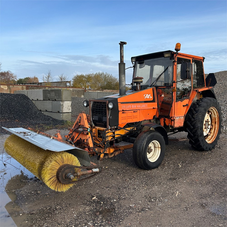 Valmet H505 - Tracteur agricole: photos 2 Valmet H505 - Tracteur agricole: photos 2