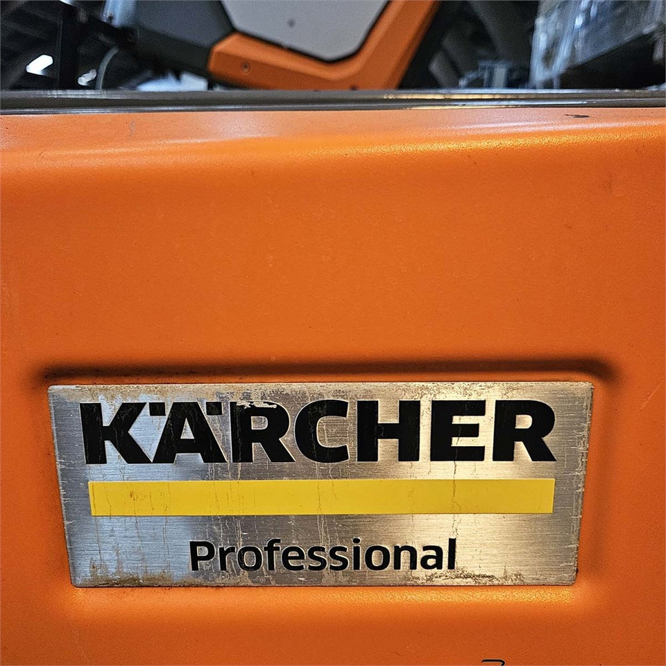 Véhicule de voirie/ Spécial Kärcher PF-C MIC42: photos 40