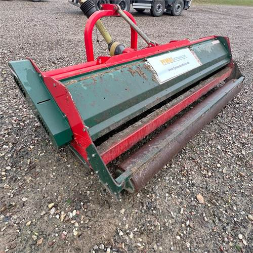 Vogel & Noot TST 300 - Matériel de fenaison: photos 1 Vogel & Noot TST 300 - Matériel de fenaison: photos 1