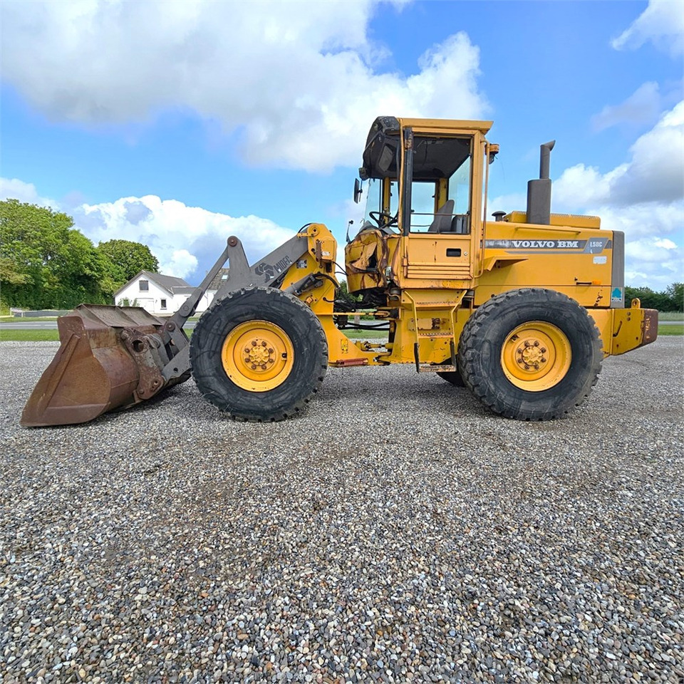 Volvo L50 C - Chargeuse sur pneus: photos 1 Volvo L50 C - Chargeuse sur pneus: photos 1