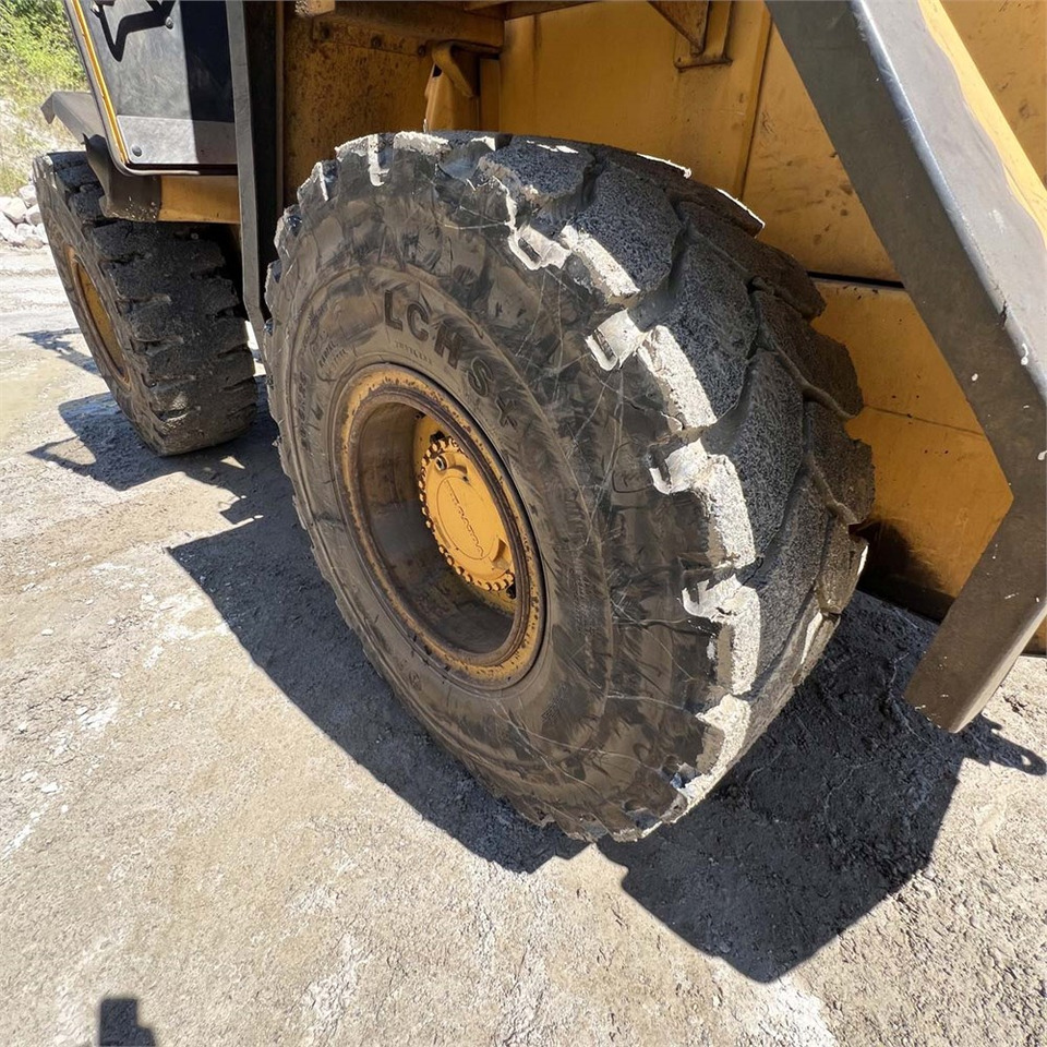 Chargeuse sur pneus Volvo L70: photos 32