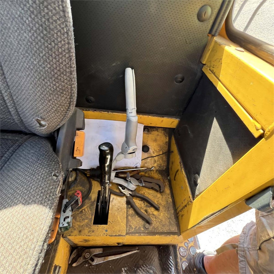 Chargeuse sur pneus Volvo L70: photos 28