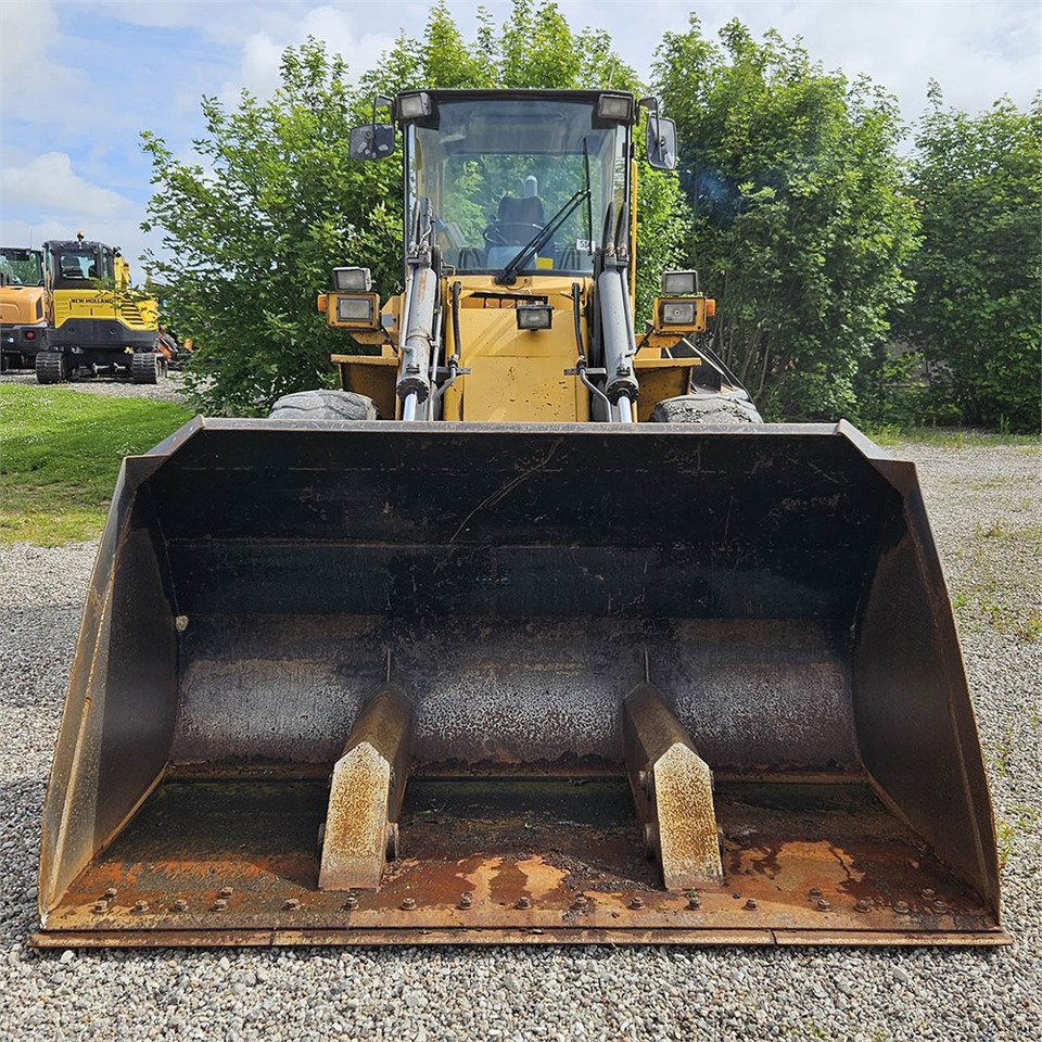 Volvo L90 B - Chargeuse sur pneus: photos 5 Volvo L90 B - Chargeuse sur pneus: photos 5