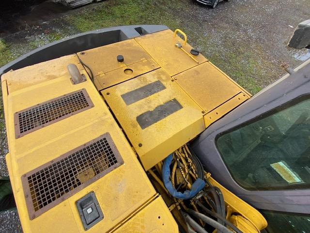 Pelle sur pneus Furukawa W 735: photos 21