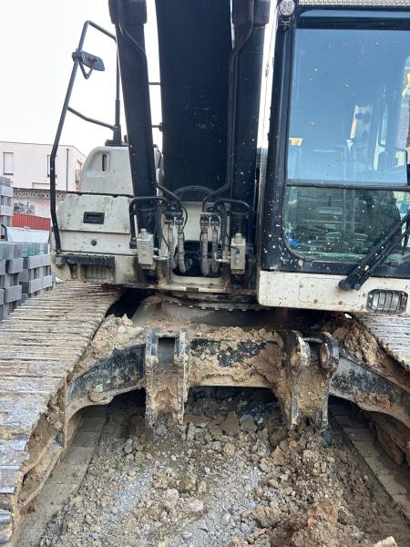 Hidromek HMK 220NLC-3 - Pelle sur chenille: photos 4 Hidromek HMK 220NLC-3 - Pelle sur chenille: photos 4