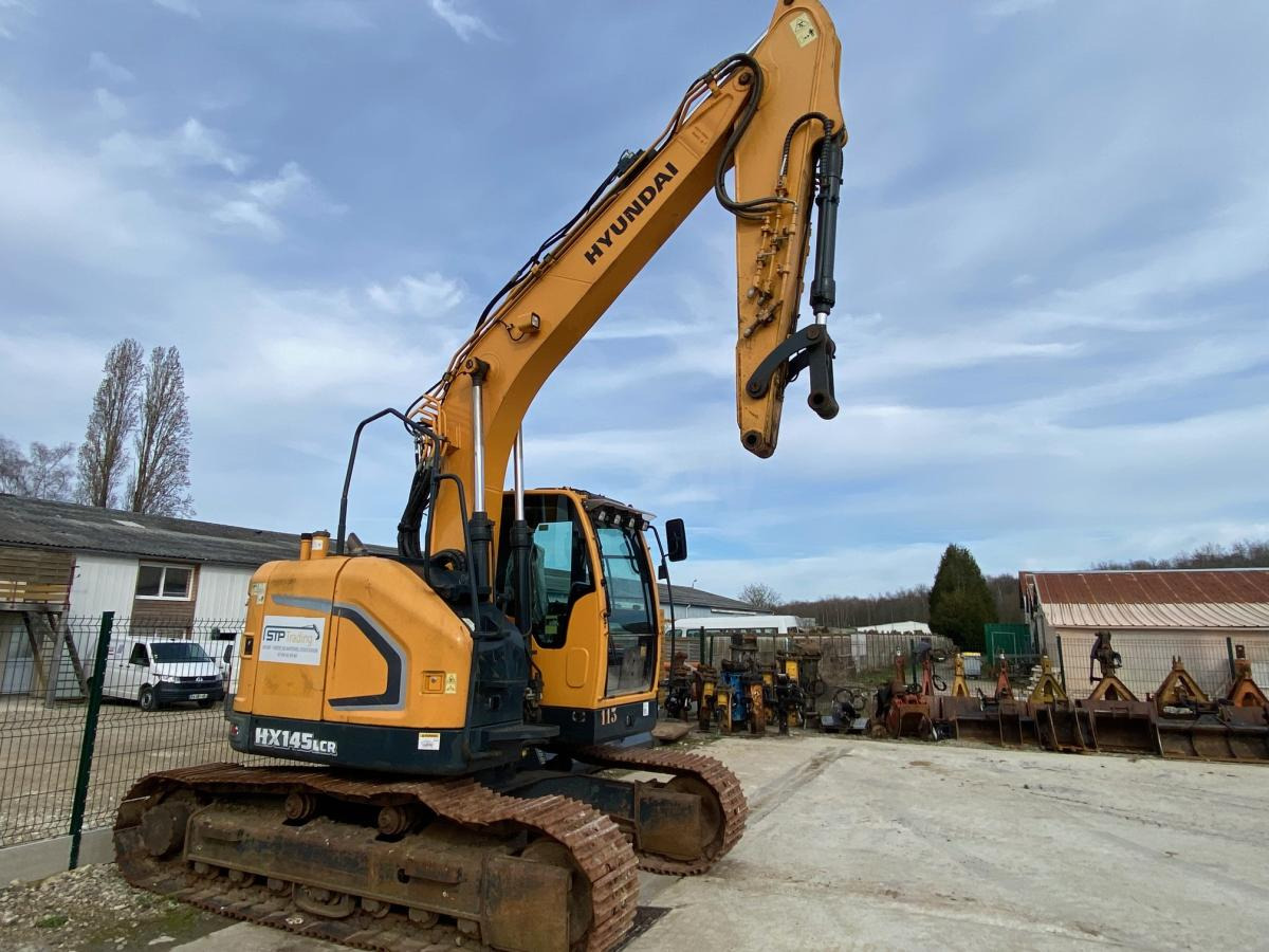 Hyundai HX 145LCR - Pelle sur chenille: photos 3 Hyundai HX 145LCR - Pelle sur chenille: photos 3