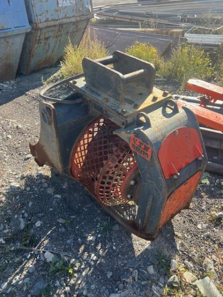 VTN SR 05 - Godet de tri: photos 3 VTN SR 05 - Godet de tri: photos 3