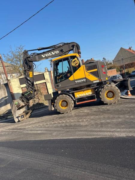 Volvo EWR 150 - Pelle sur pneus: photos 2 Volvo EWR 150 - Pelle sur pneus: photos 2