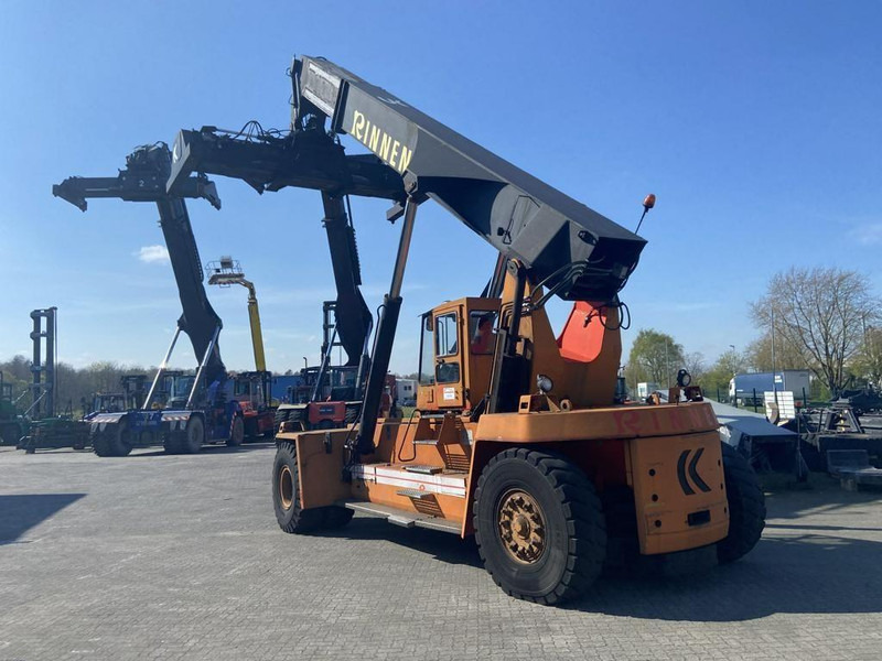 Kalmar DC4160RS4 - Reach stacker: photos 5 Kalmar DC4160RS4 - Reach stacker: photos 5