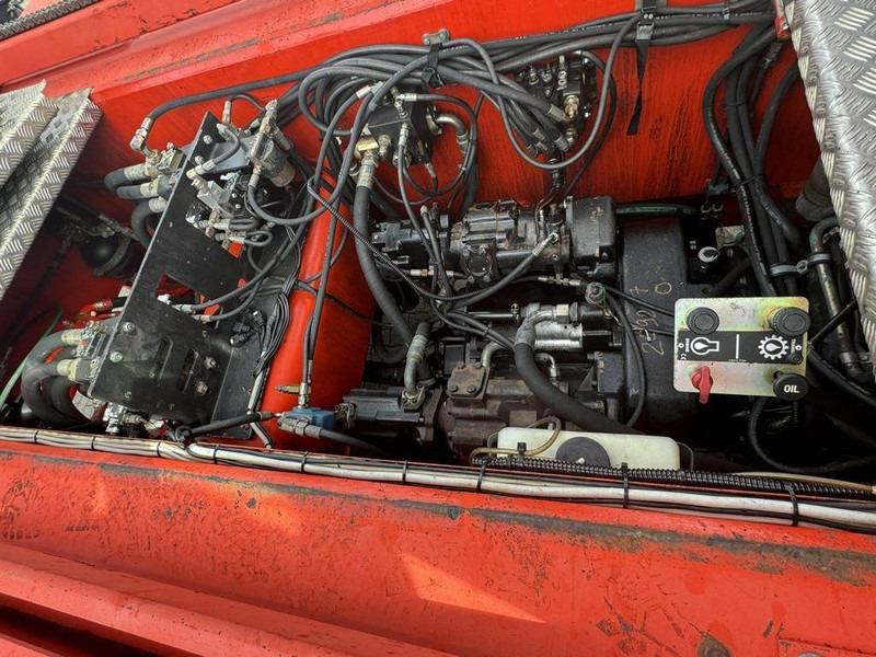 Reach stacker Kalmar DRD450-60C5: photos 8 Reach stacker Kalmar DRD450-60C5: photos 8